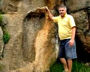 "Urma de picior a lui Dumnezeu" din Africa de Sud arată că în vechime au trăit giganţi de 7 metri înălţime