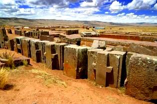 Sub templul bolivian de la Puma Punku s-a găsit o încăpere secretă. Vom avea dovada că acest complex a fost construit de extratereştri?