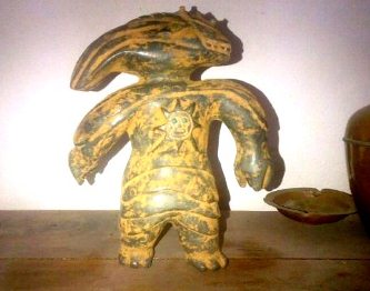 În Mexic a fost descoperită figurina unui reptilian! Artefactul are 6.000 de ani vechime şi este realizat dintr-un material ce nu se găseşte pe planeta noastră!
