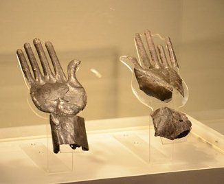 Misterul "mâinilor de argint" din Italia: mormântul preistoric care îşi păstrează secretele!