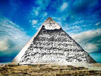 "Marea piramidă albă", cea mai misterioasă construcţie antică din China! Deşi a fost fotografiată, ea a dispărut de pe faţa pământului! Unde!??