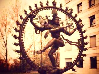 De ce la sediul Acceleratorului de particule CERN de la Geneva se află statuia "dansului morţii" a lui Shiva? Ce semnifică din punct de vedere simbolic? Distrugerea acestui Univers?