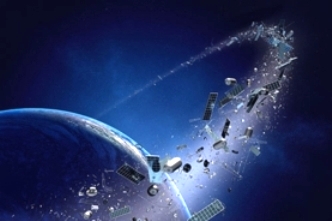 Un obiect spaţial misterios, de origine necunoscută, se va prăbuşi pe 13 noiembrie 2015 în Oceanul Indian! Ar putea fi vorba de rămăşiţele unei nave spaţiale extraterestre sau de o rachetă nucleară neexplodată lansată de pe Terra în 2012!