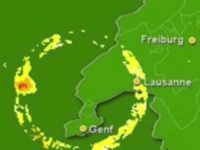 O formaţiune bizară de nori, sub forma unui cerc, s-a format zilele trecute deasupra Acceleratorului de particule de la Geneva! Ce ni se ascunde?
