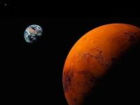 Este Marte locul în care a apărut prima dată viaţă, şi nu Pământul? Este Marte adevărata noastră casă?