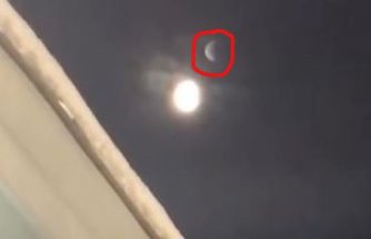 Ce obiect misterios se află lângă Lună, în timpul eclipsei de Super Lună sângerie de pe 31 ianuarie 2018?