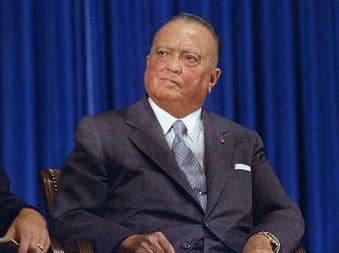 Dictatorul SUA timp de jumătate de secol, Edgar Hoover, şeful FBI-ului - omul care a îngenunchiat toţi preşedinţii Americii şi democraţia americană