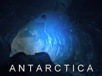 NASA a descoperit o cavitate uriaşă şi misterioasă sub gheaţa din Antarctica. Ce se ascunde acolo?