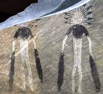 Picturile rupestre de la  Karakol (Rusia), vechi de 5.000 de ani, prezintă nişte creaturi extraterestre?