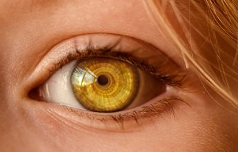 Dacă privim îndelungat în ochii unei persoane, putem avea "stări modificate de conştiinţă" - spune un nou studiu. Intrăm în altă dimensiune?