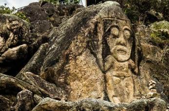 Figurile de piatră învăluite în mister de la San Agustin (Columbia)