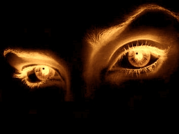 Misterioşii "oameni cu ochi lunari" din America: de unde provin ei şi de ce se aseamănă cu vampirii?