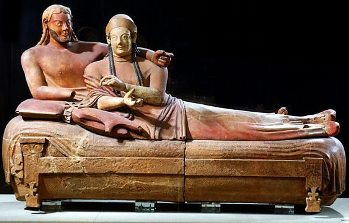 Enigmaticii etrusci - o civilizaţie fabuloasă, dar nimeni nu ştie de unde au venit şi ce limbă vorbeau