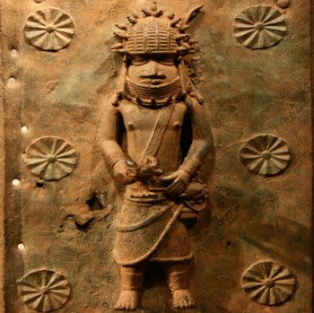 Originea misterioasă a artefactelor de bronz din Benin: cum au fost ele realizate în vechime, căci se puteau fabrica doar cu tehnologia modernă din epoca noastră?