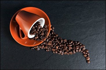 Cafeaua e dăunătoare sănătăţii; în locul ei, consumaţi ceai verde!