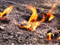Legenda "Focului Viu" din Munţii Buzăului ne spune că dincolo de el s-ar afla iadul...