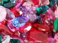 Cristalele în Biblie – toate proprietăţile miraculoase ale cristalelor sunt date de către Dumnezeu