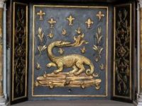 Simbolul ocult întâlnit într-un palat maiestuos din Bucureşti: dragonul / reptilianul!