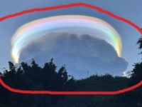 Trăim cu adevărat vremuri stranii: un halou strălucitor multicolor, în faţa unor nori, a apărut în China