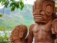 Statuile antice şi bizare din Polinezia Franceză reprezintă ființe din altă lume?