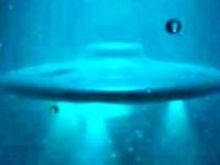 O bază submarină imensă, de origine extraterestră, se ascunde în largul coastei Californiei? În zonă, există perturbaţii magnetice misterioase...