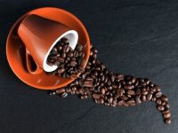Cafeaua chiar dăunează sănătăţii? Să-i aflăm secretele...