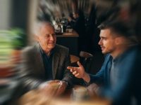 Povestea unui om de ştiinţă: "M-am întâlnit cu un străin din viitor, care mi-a trimis un avertisment cu privire la Alaska"