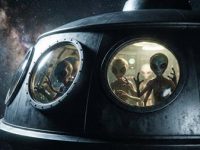 Extratereştrii pot fi văzuţi prin hublourile navelor spaţiale? Câteva cazuri din întreaga lume...