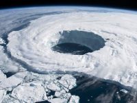 Misterioasa "gaură gravitaţională" din Antarctica: ce se ascunde acolo?