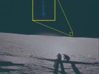 Fotografii luate de pe Lună de NASA în anii '60 şi desecretizate pe 8 mai 2026 - demonstrează prezenţa unor entităţi artificiale necunoscute? Fotografii luate de pe Lună de NASA în anii '60 şi desecretizate pe 8 mai 2026 - demonstrează prezenţa unor entităţi artificiale necunoscute?