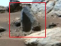NASA a fotografiat pe Marte o uşă sculptată în stâncă! Tot în aceeaşi fotografie, apar chipuri şi membre ale unor fiinţe necunoscute... NASA a fotografiat pe Marte o uşă sculptată în stâncă! Tot în aceeaşi fotografie, apar chipuri şi membre ale unor fiinţe necunoscute...
